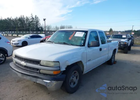 2000 Chevrolet Silverado 1500 z USA, uszkodzony, nr VIN 1GCEC19V6YZ145049